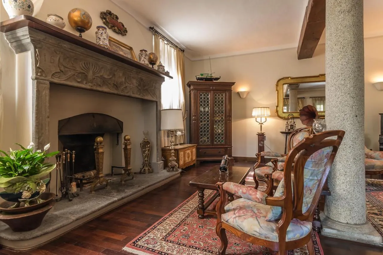 Villa Rondinella - Tremezzina Mezzegra 0*,  Italy