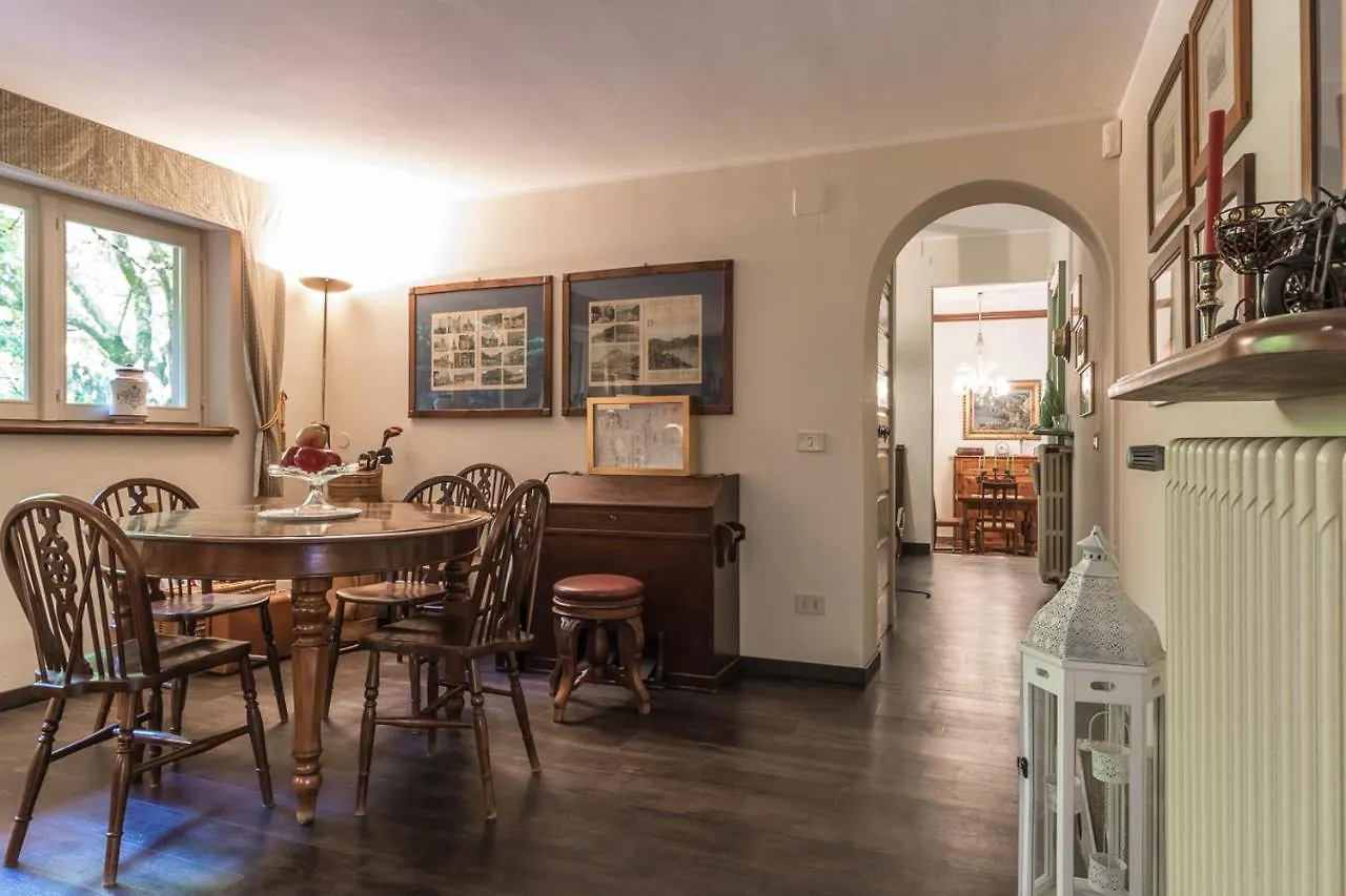 Villa Rondinella - Tremezzina Mezzegra Italien
