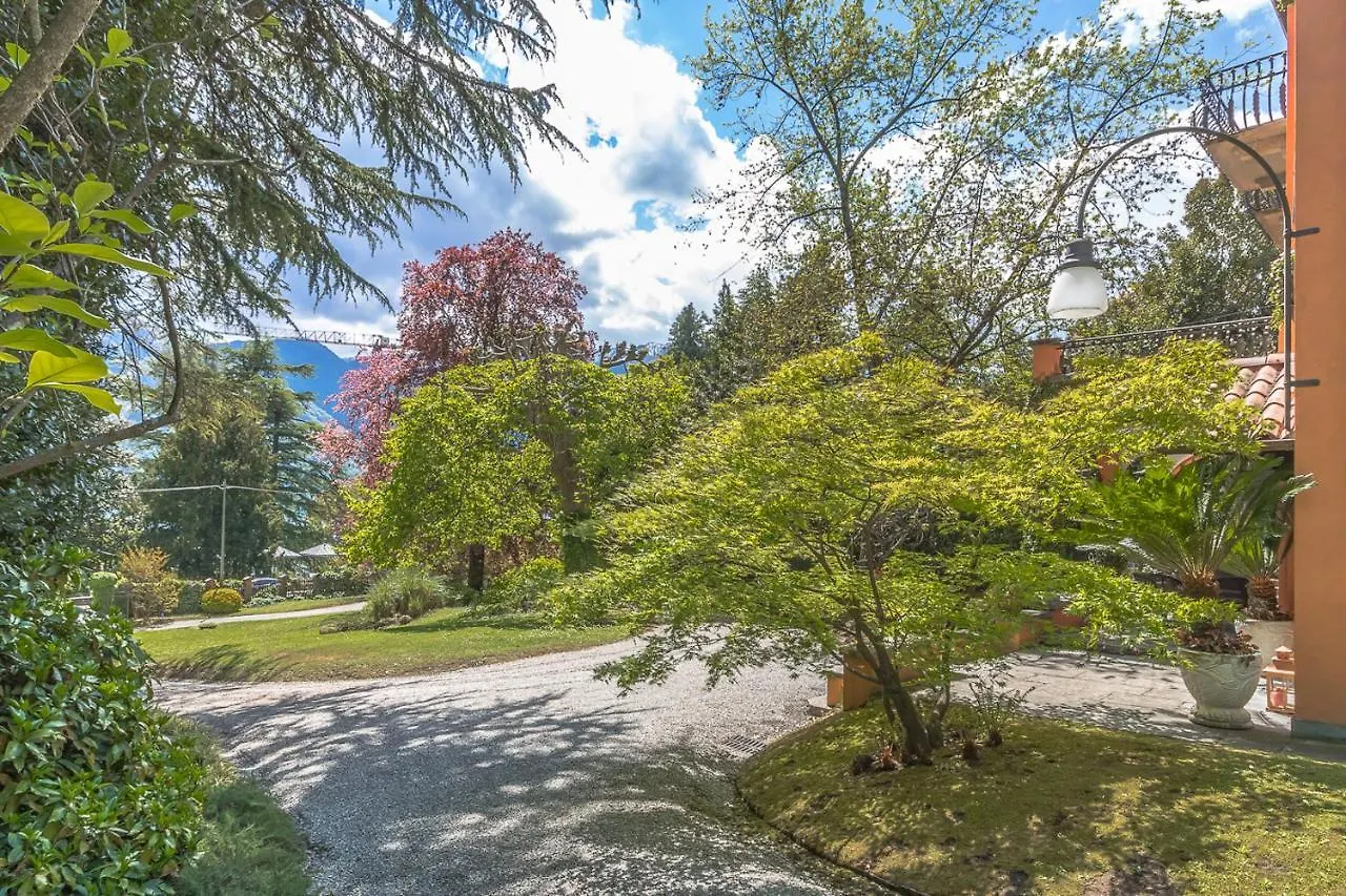Villa Rondinella - Tremezzina Mezzegra 0*,
