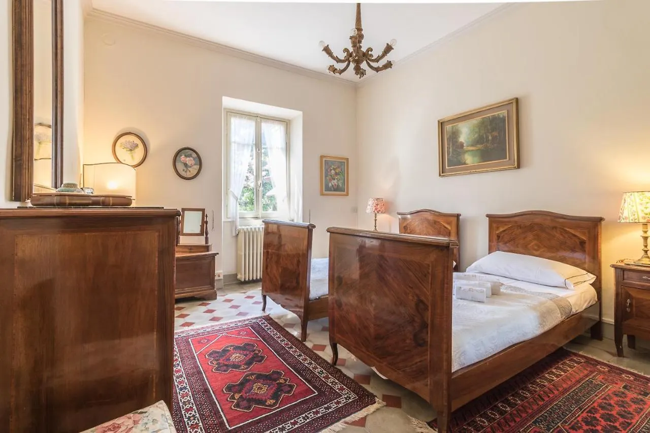 Villa Rondinella - Tremezzina Mezzegra Italy
